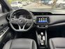 Nissan  Kicks 金鑽店~超時尚 大小空間剛剛好的小休旅 家庭用車來囉！2022年式 Kicks 1.5 智行旗艦版 里程保證只跑9千多公  第4張縮圖
