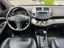 Toyota  RAV4 金鑽店~RAV4 黑色 2.4G尊貴版 里程保證 車況優值 非常好開 妥善率高 超優值代步神  第4張縮圖