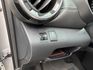 Nissan  Kicks 金鑽店~Kicks 大改款 旗艦版1.6 自然進氣 直列4缸 135匹馬力 加購平衡桿 下護板 底盤防鏽 原廠6年6大系統保固 里程保證只跑16000多公  第18張縮圖