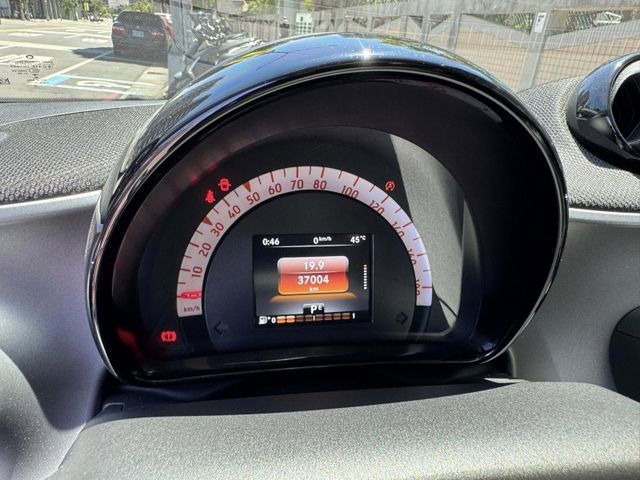 Smart  SMART FORTWO  第7張相片