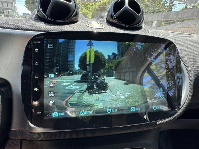 Smart  SMART FORTWO  第8張相片