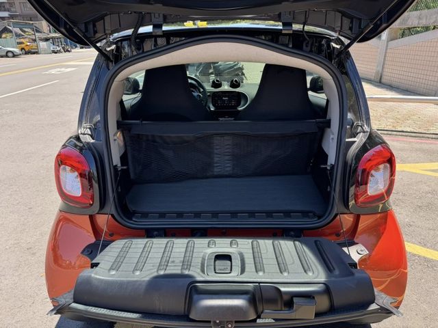 Smart  SMART FORTWO  第15張相片