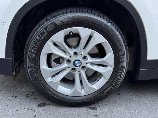 BMW/ 寶馬  X1 SERIES  X1 sDrive18i  第19張相片
