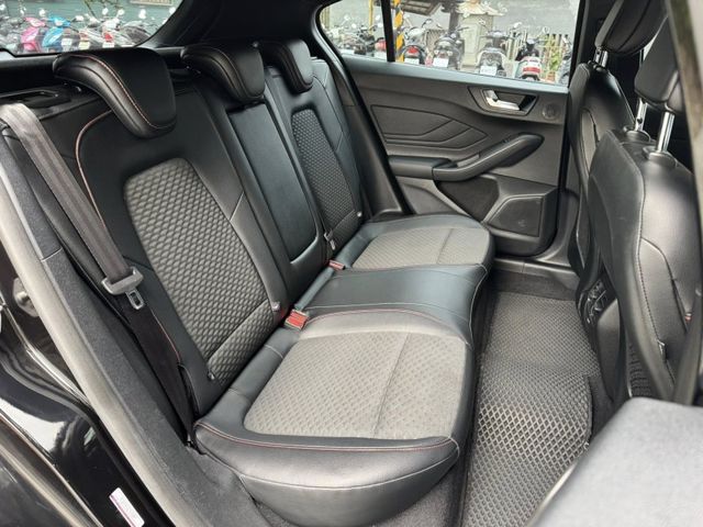 Ford/福特  Focus  第8張相片