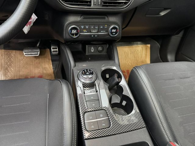 Ford/福特  Focus  第14張相片