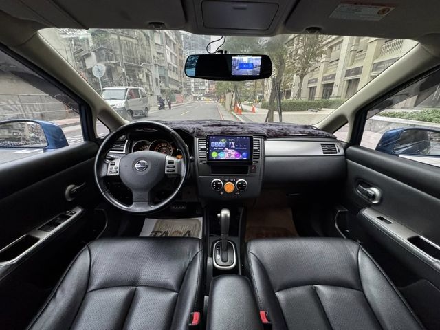Nissan  Tiida  第3張相片