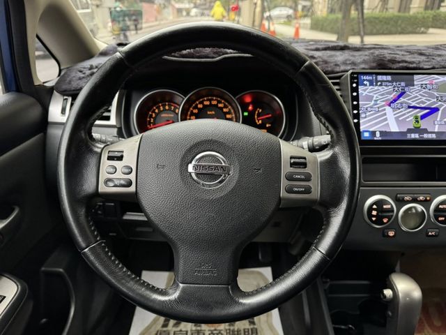 Nissan  Tiida  第9張相片