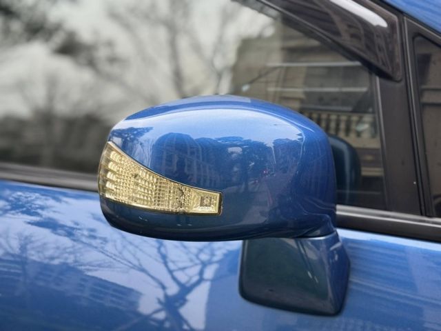 Nissan  Tiida  第16張相片