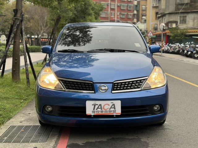 Nissan  Tiida  第19張相片