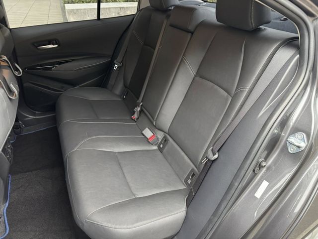 Toyota  Altis  第8張相片