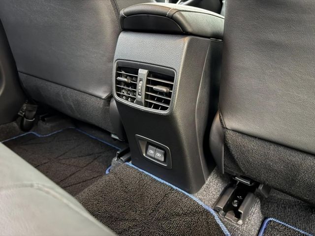 Toyota  Altis  第15張相片