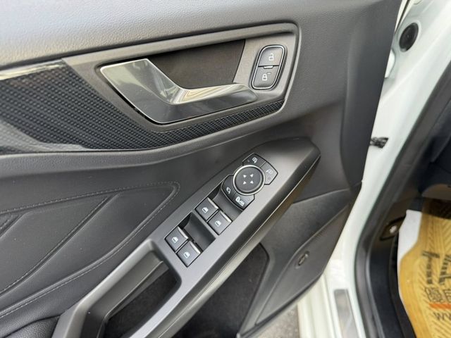 Ford/福特  Focus  第17張相片