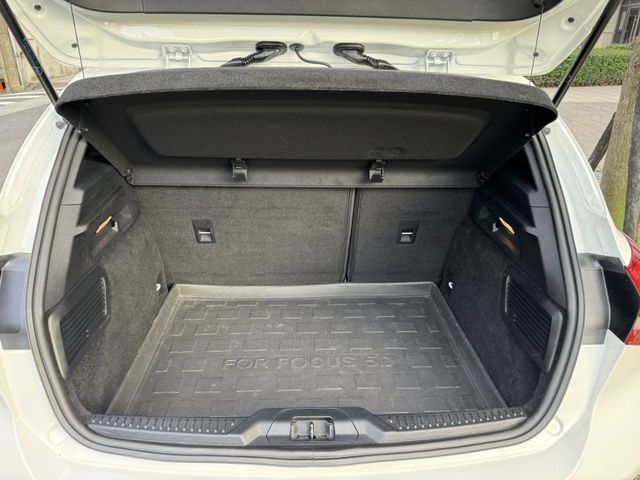Ford/福特  Focus  第22張相片