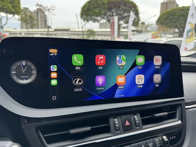 Lexus  ES  第10張相片