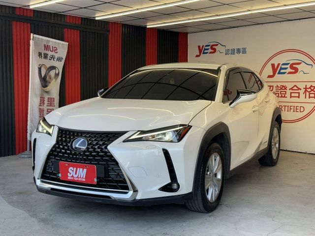 Lexus  UX250h  第21張相片