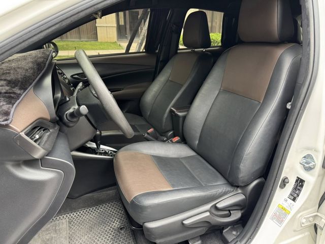 Toyota  Yaris  第5張相片