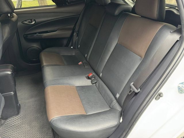 Toyota  Yaris  第6張相片