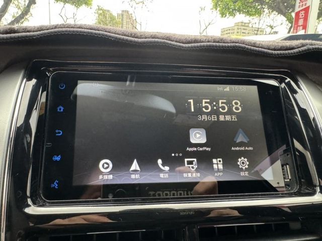 Toyota  Yaris  第11張相片