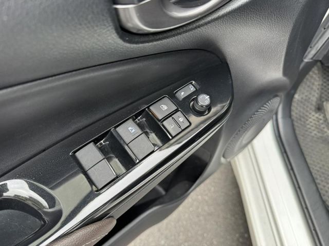 Toyota  Yaris  第15張相片