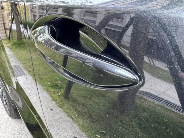 Lexus  NX  第18張相片