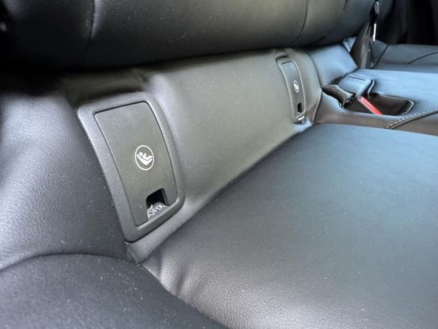 Mazda  CX-30  第18張相片