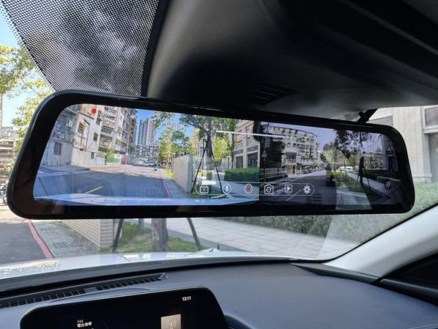 Mazda  CX-30  第19張相片