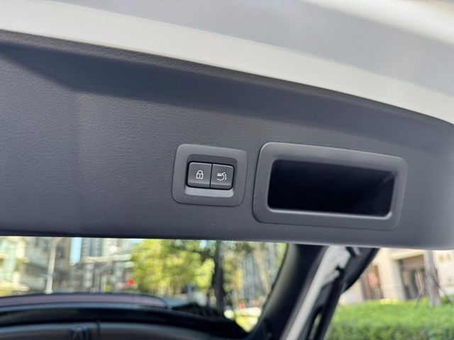 Mazda  CX-30  第21張相片