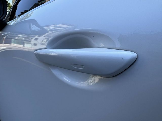 Mazda  CX-30  第24張相片