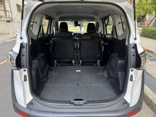 Toyota  SIENTA  第17張相片