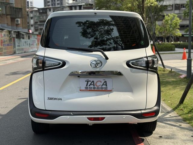 Toyota  SIENTA  第24張相片
