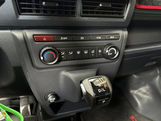 Mitsubishi  Veryca  第13張相片