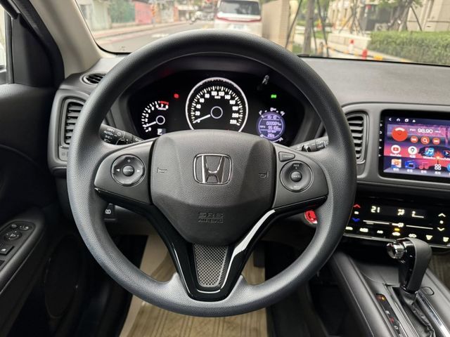 Honda  HR-V  第9張相片