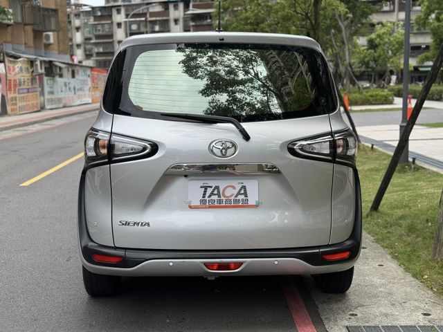 Toyota  SIENTA  第22張相片