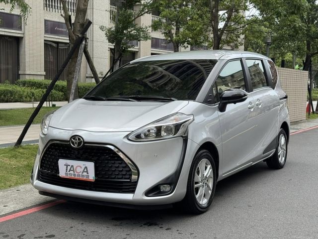 Toyota  SIENTA  第23張相片