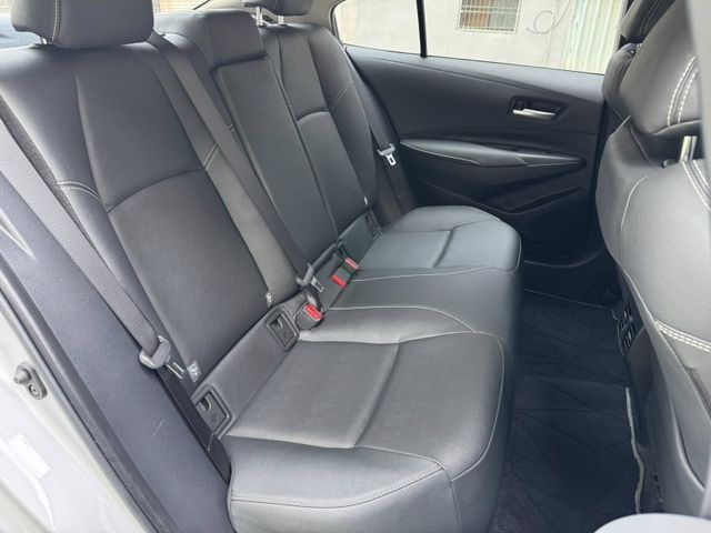 Toyota  Altis  第8張相片