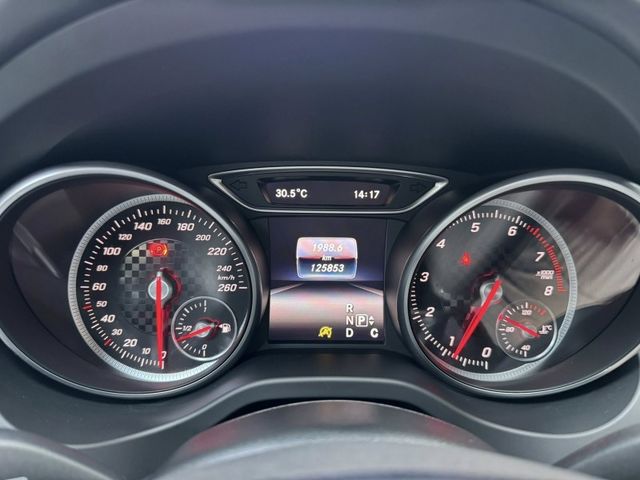 Mercedes-Benz/賓士   A-CLASS  A180 金鑽店~最頂規的A180 AMG版本 前車主非常的顧車 買到賺到 里程履約保  第10張相片