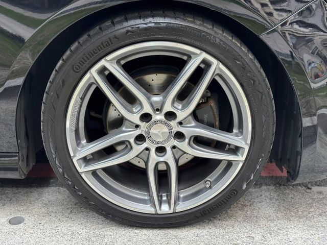 Mercedes-Benz/賓士   A-CLASS  A180 金鑽店~最頂規的A180 AMG版本 前車主非常的顧車 買到賺到 里程履約保  第18張相片