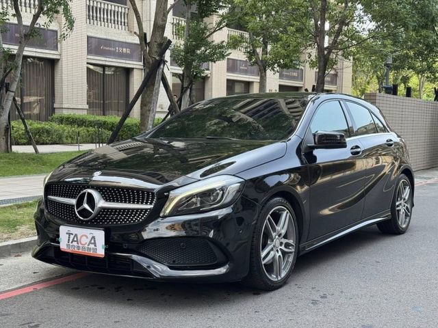 Mercedes-Benz/賓士   A-CLASS  A180 金鑽店~最頂規的A180 AMG版本 前車主非常的顧車 買到賺到 里程履約保  第21張相片