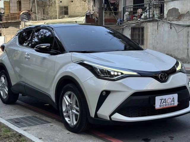 Toyota  C-HR  第1張相片