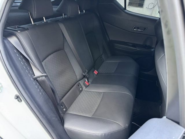 Toyota  C-HR  第8張相片