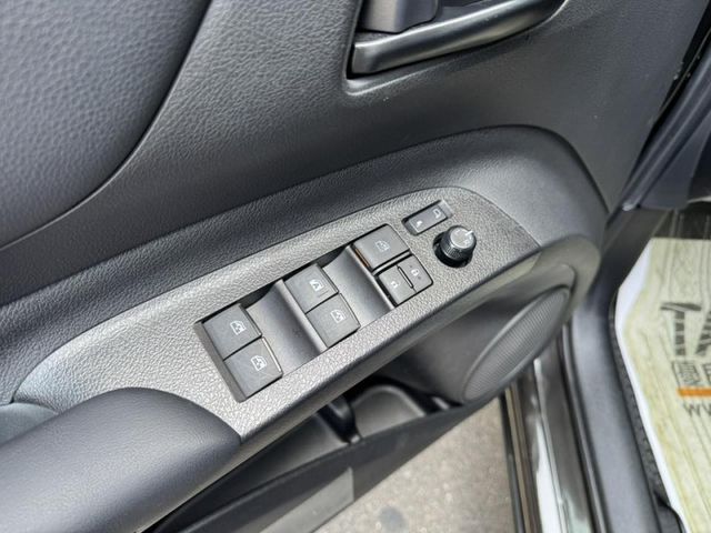 Toyota  SIENTA  第15張相片