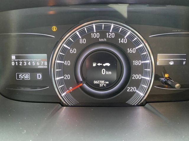 Honda  Odyssey 金鑽店~ODYSSEY大改款2.4七人座APEX旗艦/一手車+保證只跑6萬/ACC跟車＋自動煞停/360  第14張相片