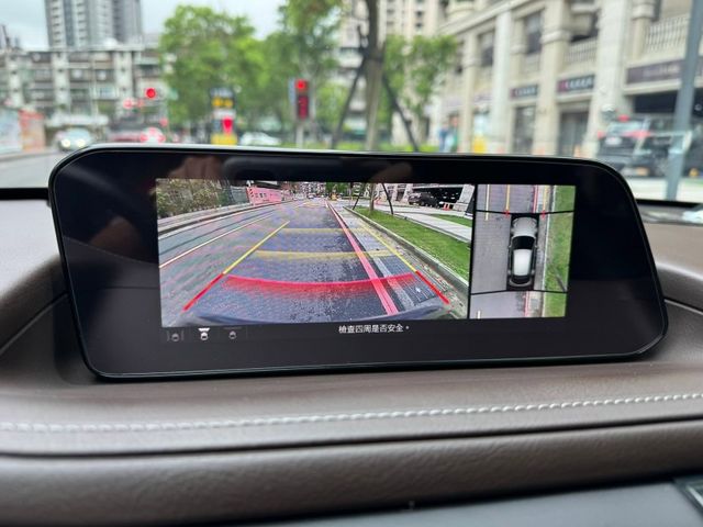 Mazda  CX-30 金鑽店~馬自達CX-30 旗艦進化版2.0 新車價109.9萬 有BOSE音響，電動尾門，電動座椅，黑化特仕版鋼圈，360度環景，7安，盲點，ACC跟車，KEY  第10張相片
