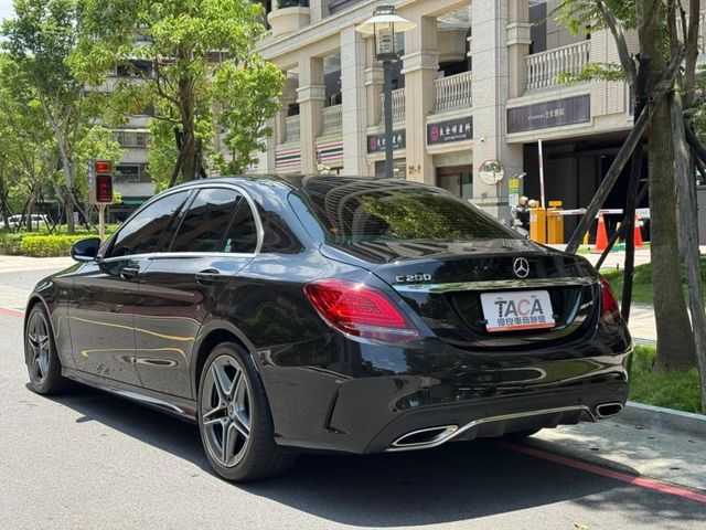 Mercedes-Benz/賓士   C-CLASS  C200 金鑽店~總代理C200AMG進化版1.5 油電混合 渦輪增壓 184匹馬力 AMG-line改裝C43空力套件 數位儀錶23P 稀少物件錯過  第2張相片