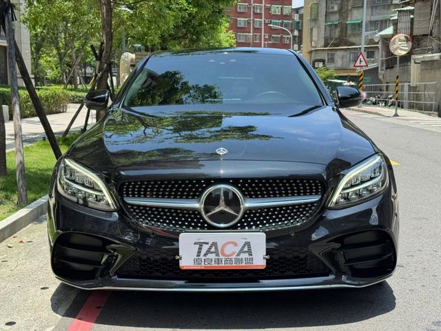 Mercedes-Benz/賓士   C-CLASS  C200 金鑽店~總代理C200AMG進化版1.5 油電混合 渦輪增壓 184匹馬力 AMG-line改裝C43空力套件 數位儀錶23P 稀少物件錯過  第23張相片