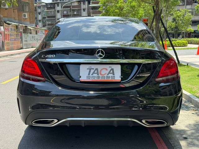 Mercedes-Benz/賓士   C-CLASS  C200 金鑽店~總代理C200AMG進化版1.5 油電混合 渦輪增壓 184匹馬力 AMG-line改裝C43空力套件 數位儀錶23P 稀少物件錯過  第24張相片