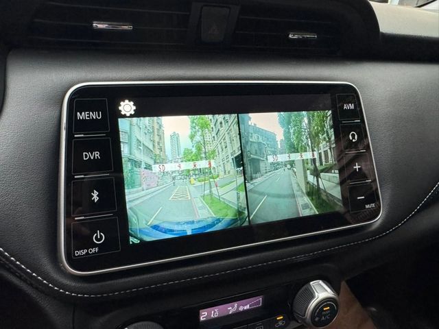 Nissan  Kicks 金鑽店~ Kicks 1.6旗艦限量款潮流版特仕車（有錢也買不到新車限量），內有NSE車艙寧靜工程:車室隔音強化+「JBL喇叭連動」搭配「JBL 聲動揚聲  第11張相片