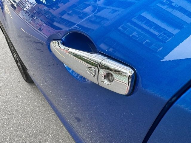 Nissan  Kicks 金鑽店~ Kicks 1.6旗艦限量款潮流版特仕車（有錢也買不到新車限量），內有NSE車艙寧靜工程:車室隔音強化+「JBL喇叭連動」搭配「JBL 聲動揚聲  第24張相片