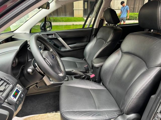 Subaru  Forester  第7張相片