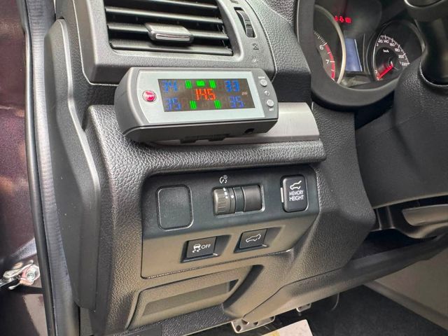 Subaru  Forester  第12張相片